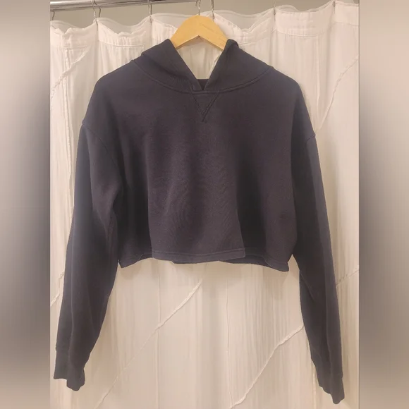 Lululemon All Yours Cropped Hoodie - Picture 5 of 8